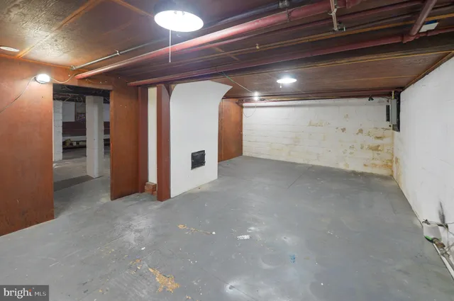 $2,500 | 501 Summit Avenue, Westville, NJ 08093