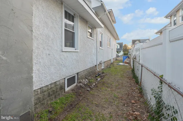 $2,500 | 501 Summit Avenue, Westville, NJ 08093