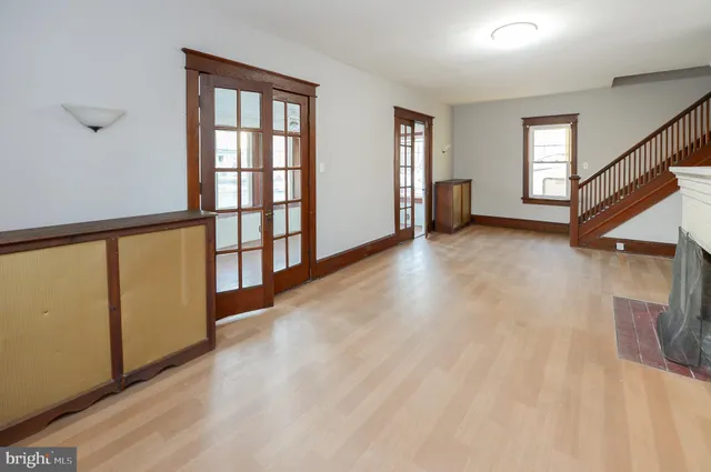 $2,500 | 501 Summit Avenue, Westville, NJ 08093