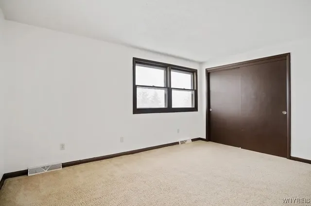 $1,795 | 313 Kaymar Drive, Amherst, NY 14228