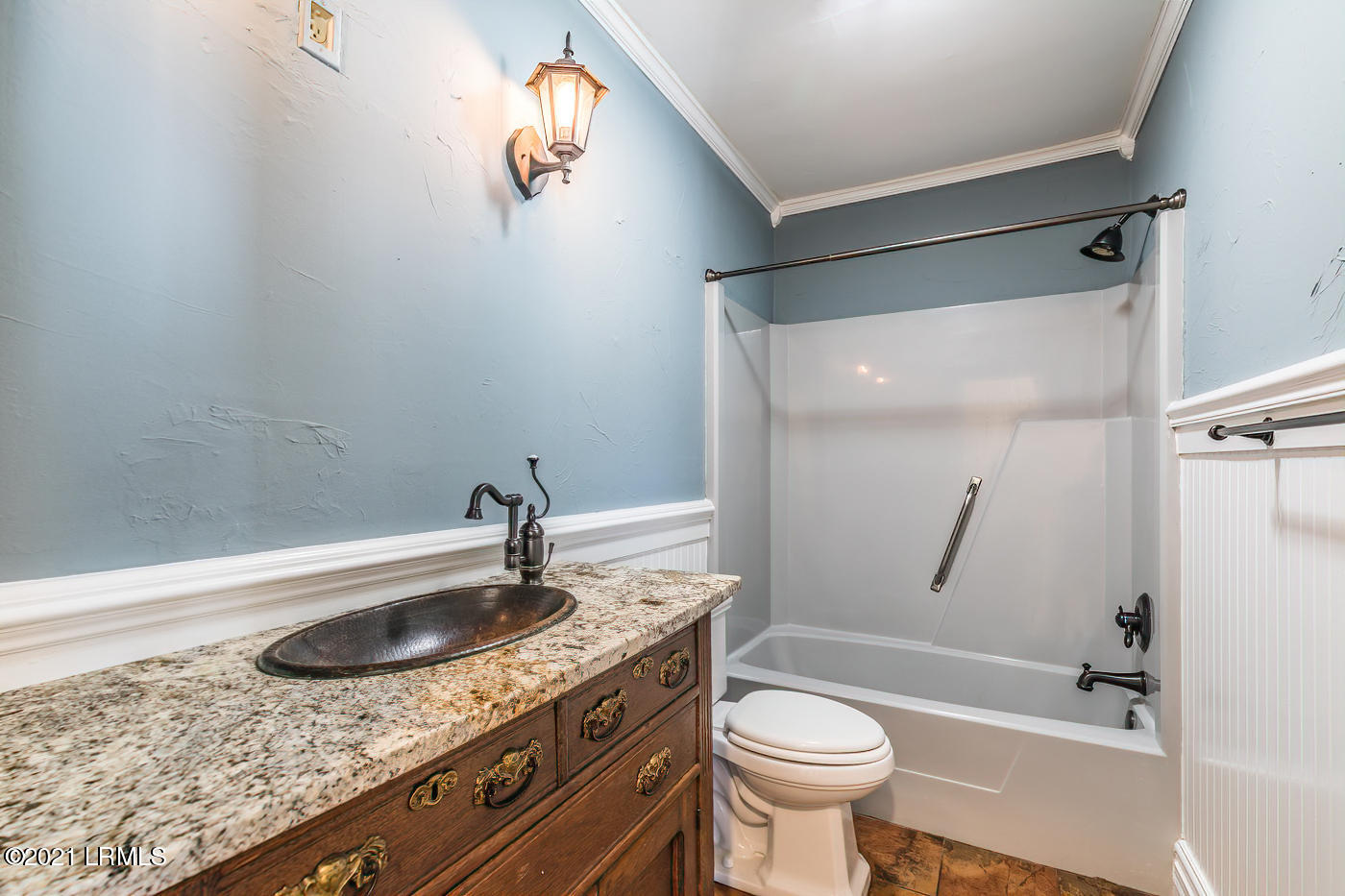 6037 Creek Road Beaufort, SC 29906 - Photo 22 of 29 7S1A4901-SAI-sharpen