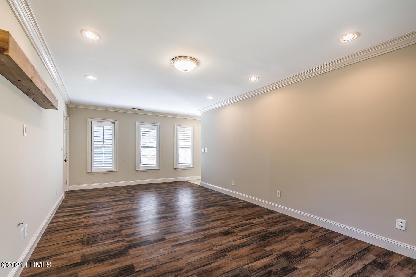 6037 Creek Road Beaufort, SC 29906 - Photo 26 of 29 7S1A4919-SAI-sharpen