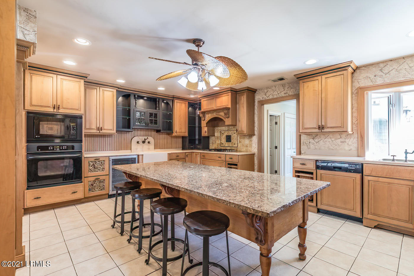 6037 Creek Road Beaufort, SC 29906 - Photo 5 of 29 7S1A4844-SAI-sharpen