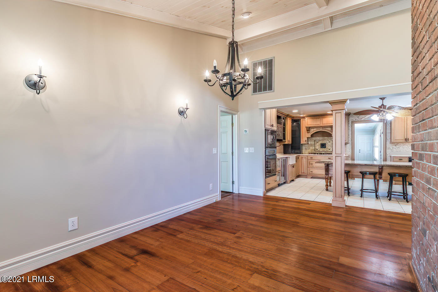 6037 Creek Road Beaufort, SC 29906 - Photo 10 of 29 7S1A4854-SAI-sharpen