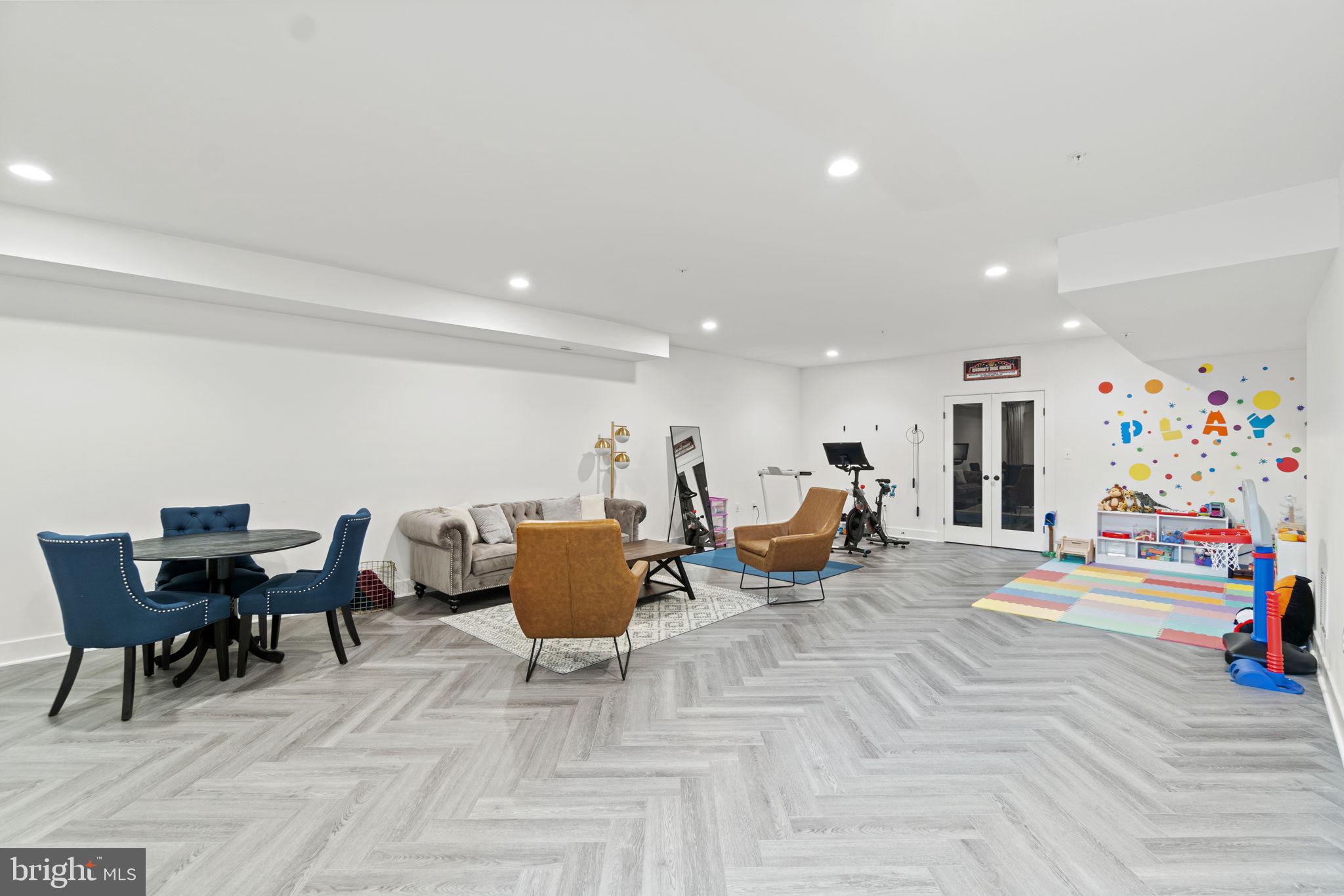 8609 Seven Locks Road Bethesda, MD 20817 - Photo 29 of 49