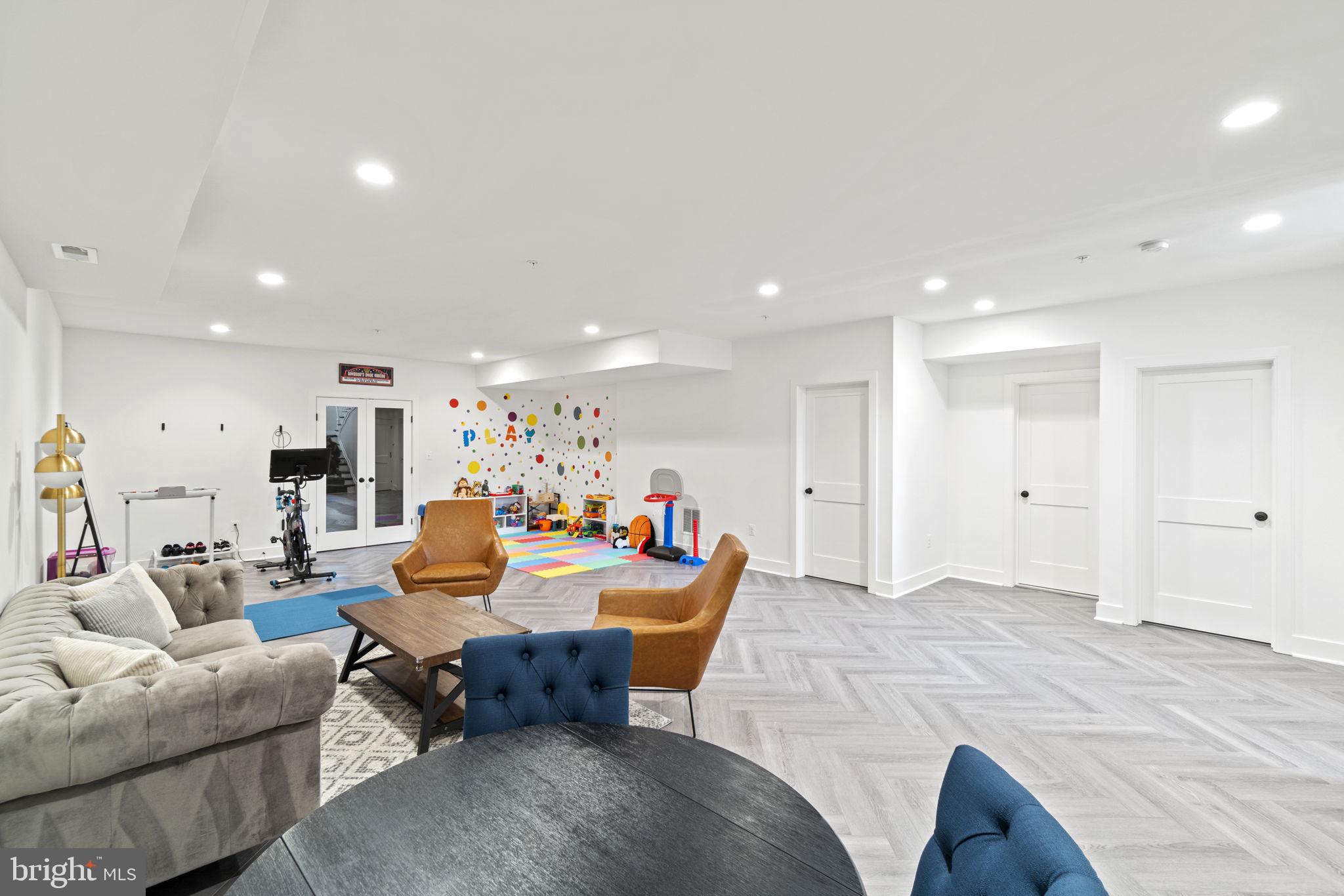 8609 Seven Locks Road Bethesda, MD 20817 - Photo 30 of 49