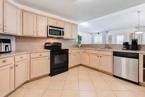 $295,000 | 7326 Wimberly Oaks Lane, Richmond, TX 77407