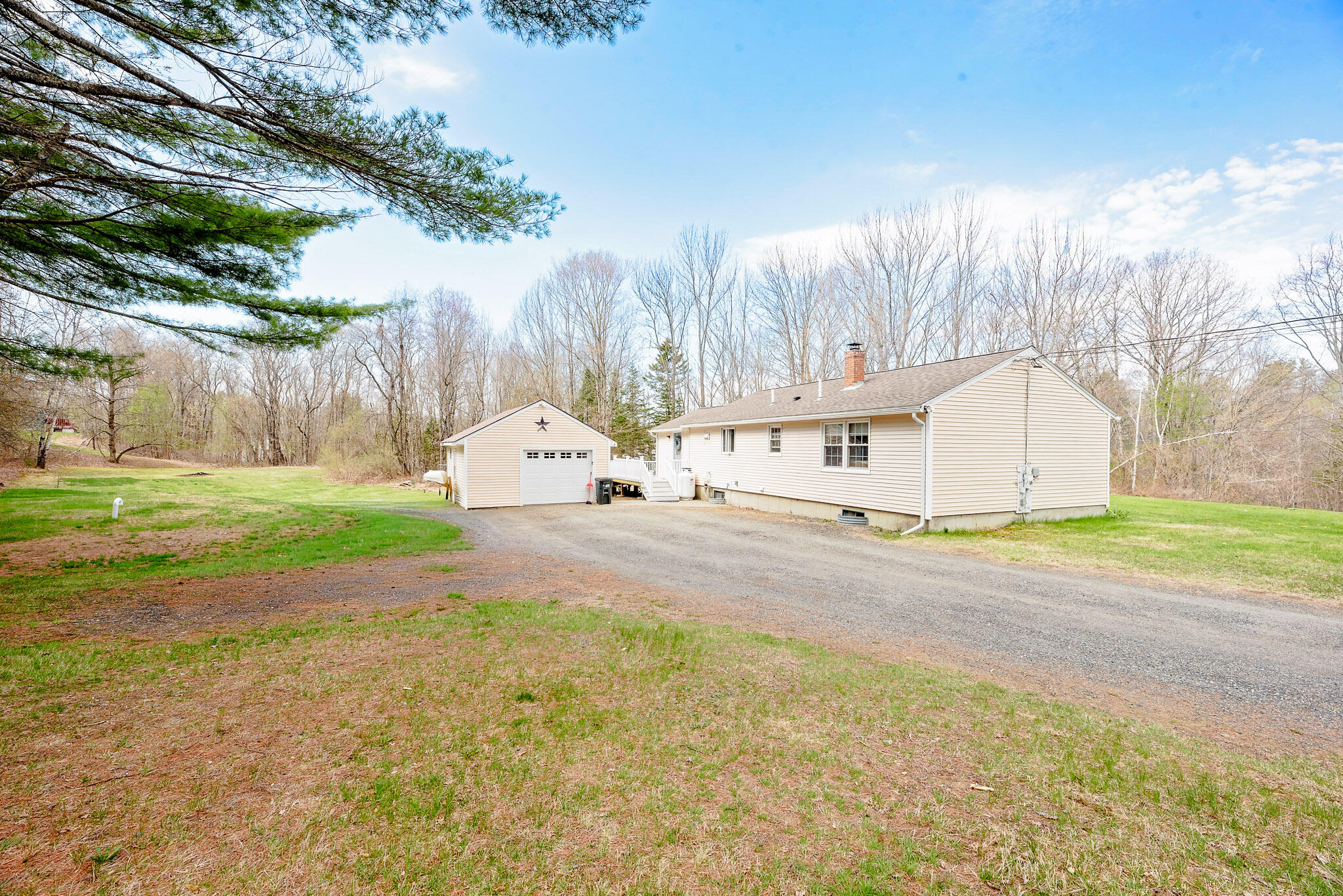 171 Adams Circle Farmington, ME 04938 - Photo 4 of 63 171 Adams Circle