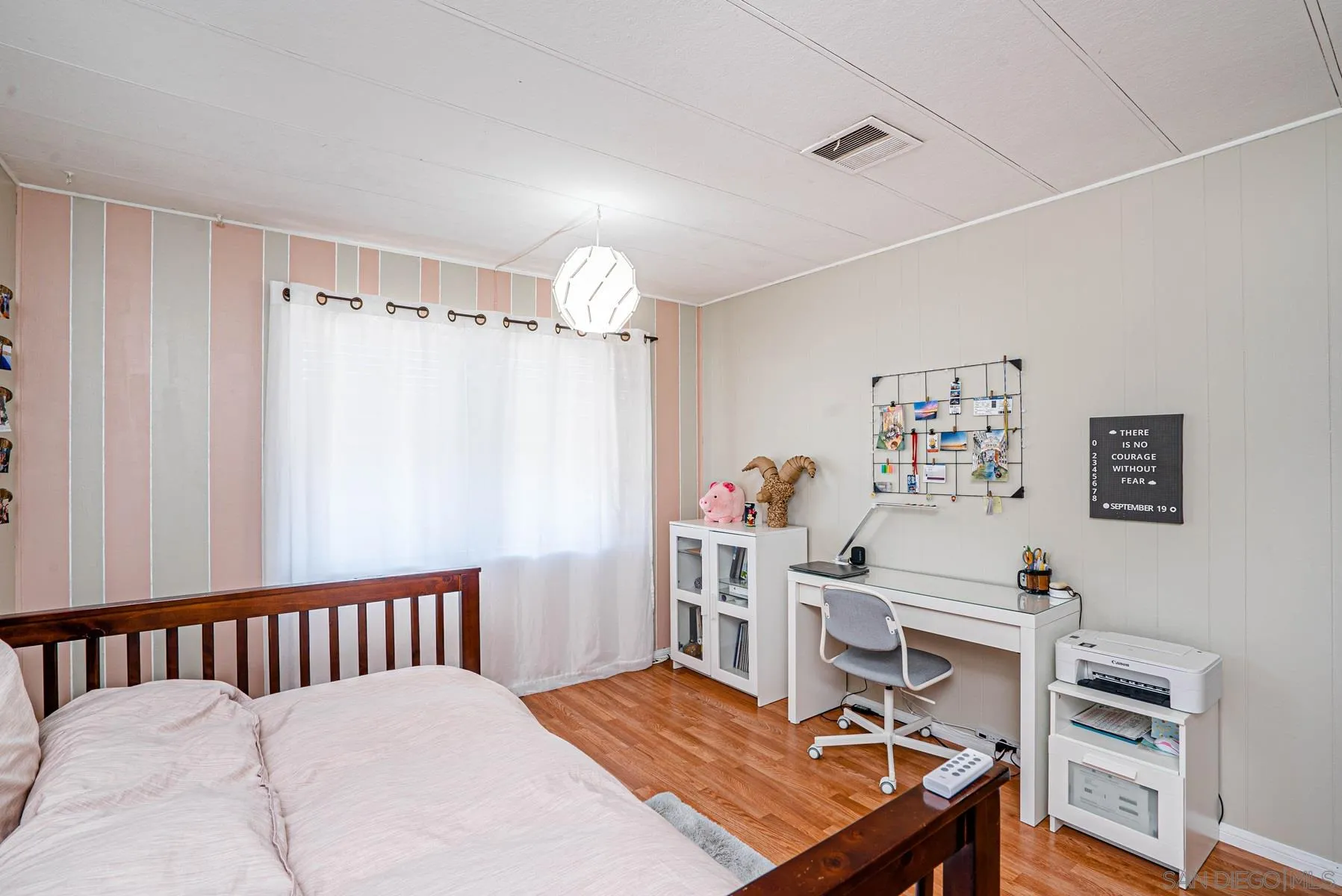 10880 Highway 67, Unit 17 Lakeside, CA 92040 - Photo 18 of 20 a reading room with furniture and a table
