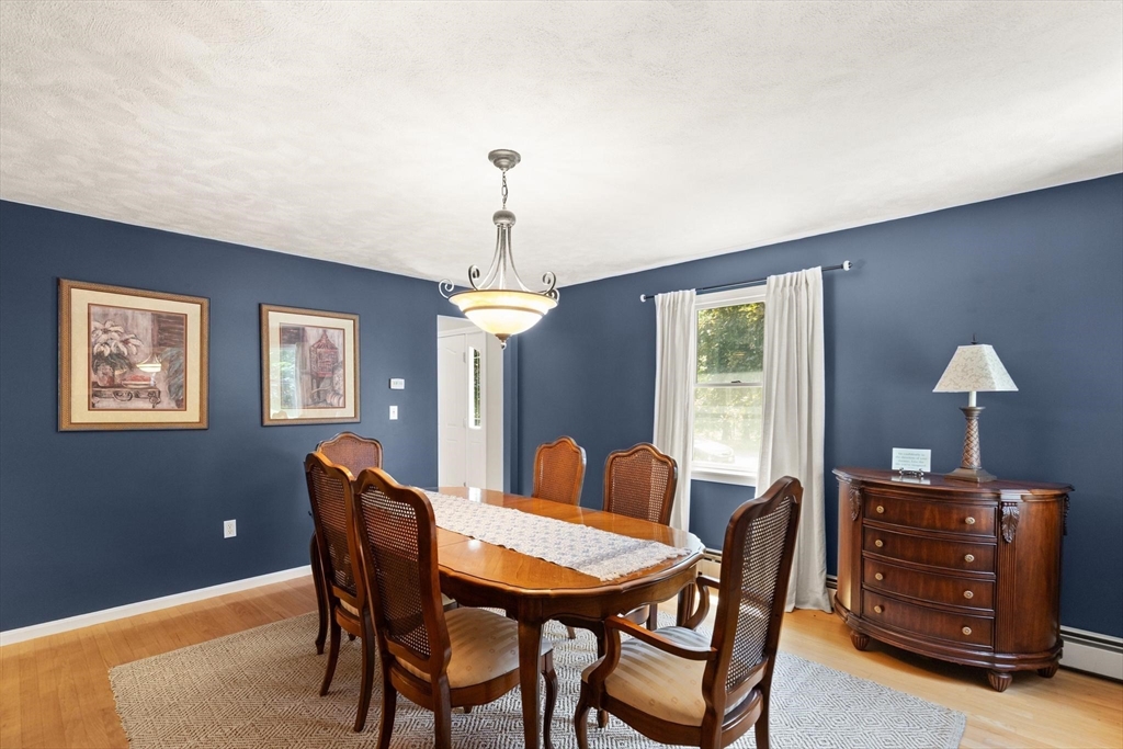 8 Riding Club Road Danvers, MA 01923 - Photo 9 of 43