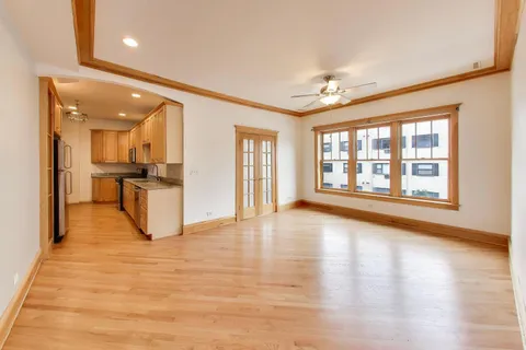 $419,000 | 6741 North Sheridan Road, Unit 2S, Chicago, IL 60626