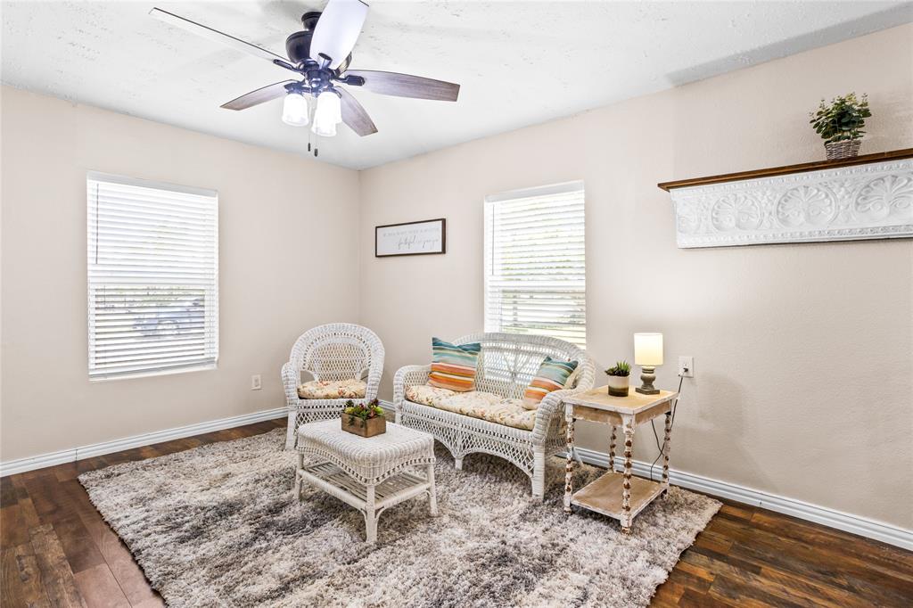 614 Rice Street Denison, TX 75020 - Photo 8 of 22 The open concept begins as you walk in the door. Netural colors allow you to create your style.