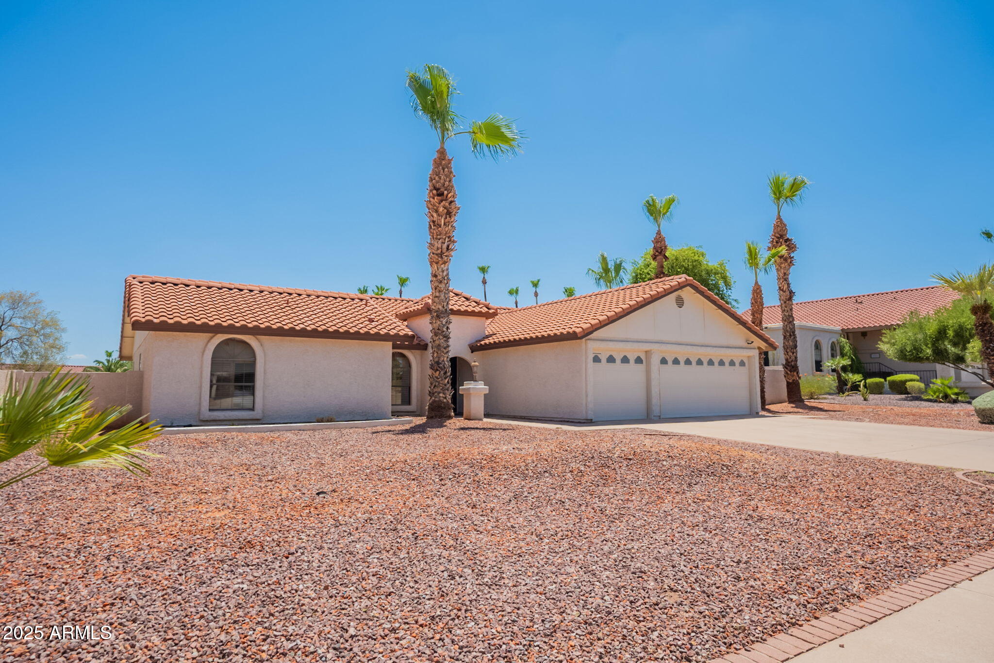 3829 East Ahwatukee Drive Phoenix, AZ 85044 - Photo 3 of 50 Ahwatukee 3