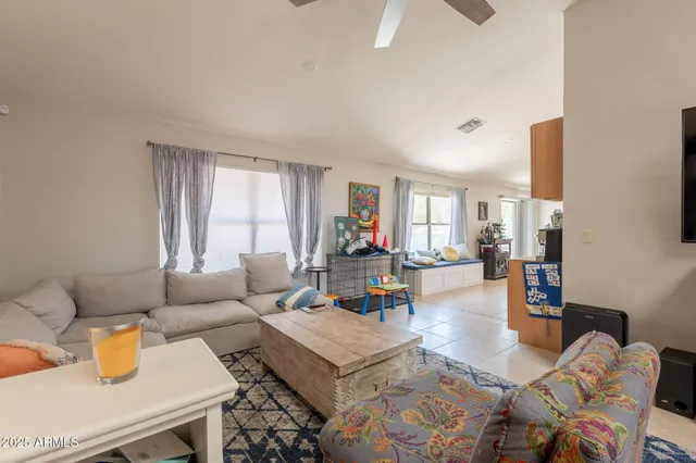 $2,650 | 3829 East Ahwatukee Drive, Phoenix, AZ 85044