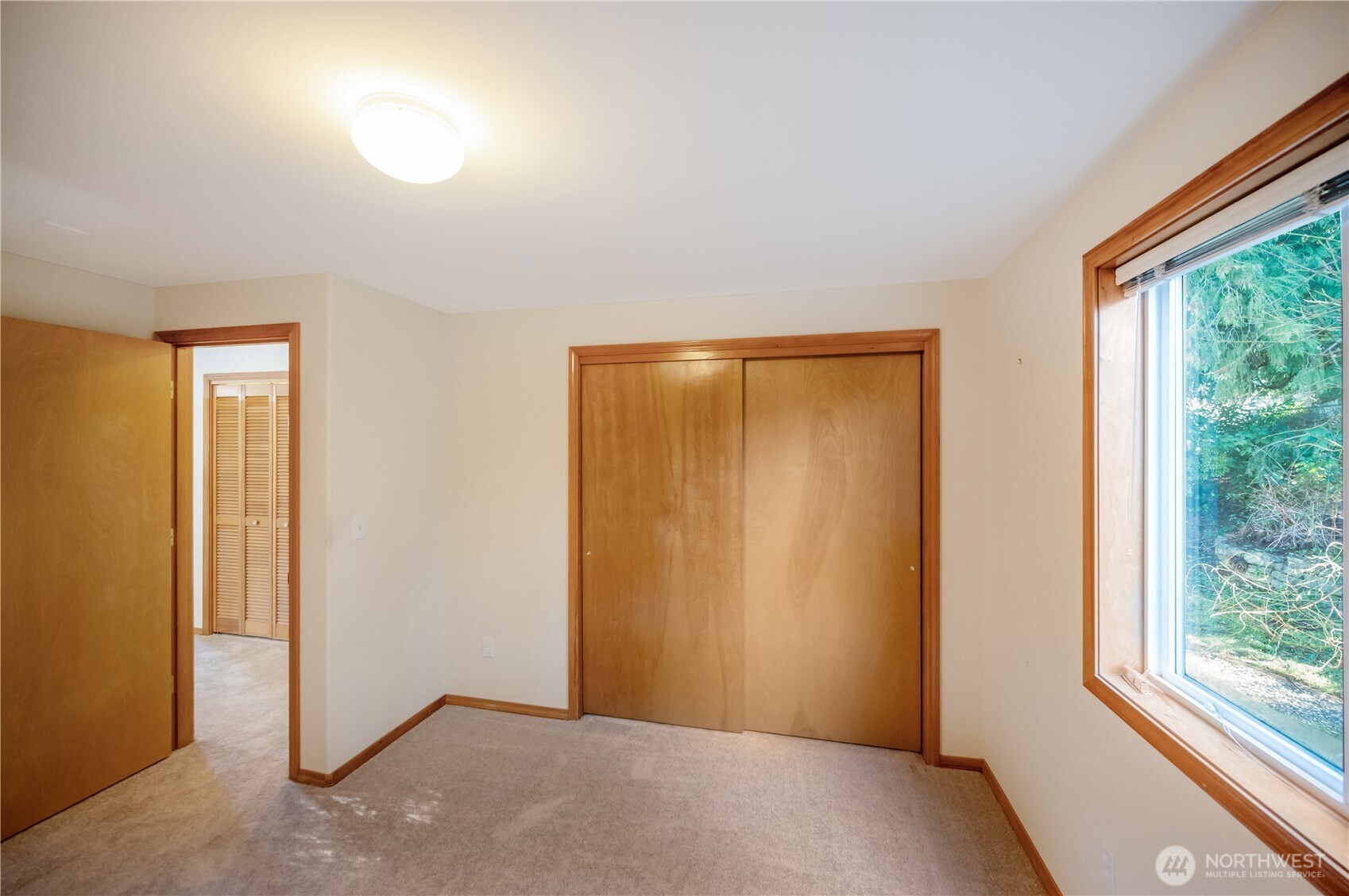 1325 Roma Road Bellingham, WA 98226 - Photo 18 of 36