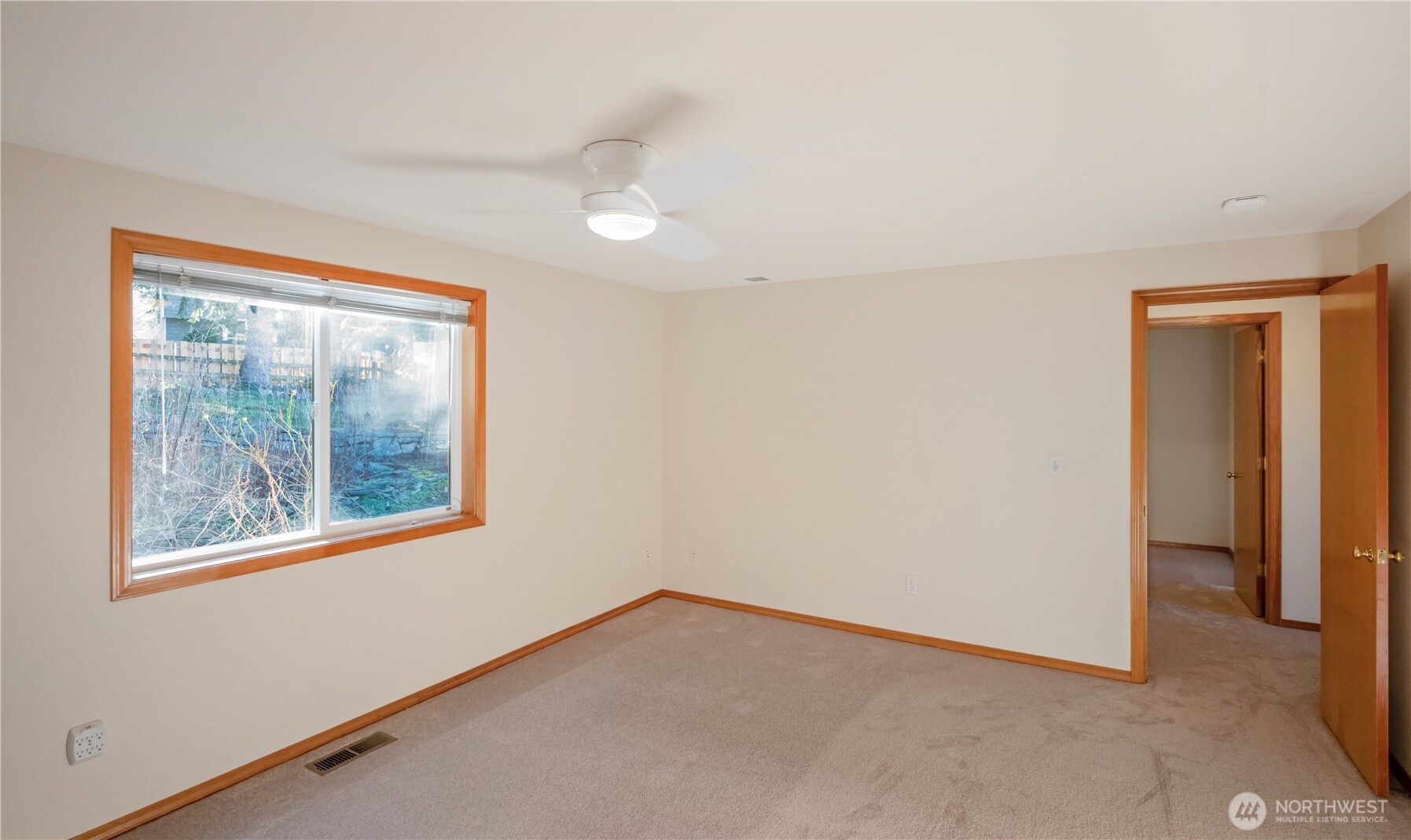 1325 Roma Road Bellingham, WA 98226 - Photo 23 of 36