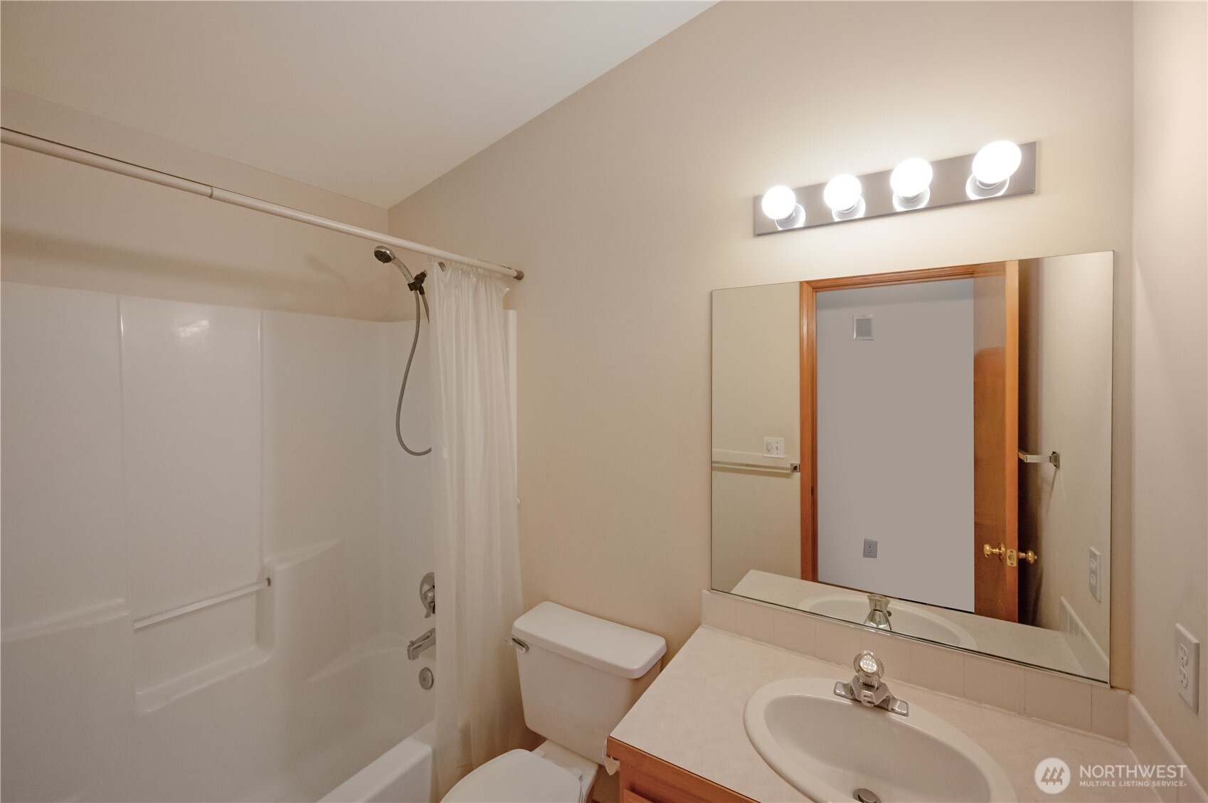 1325 Roma Road Bellingham, WA 98226 - Photo 25 of 36