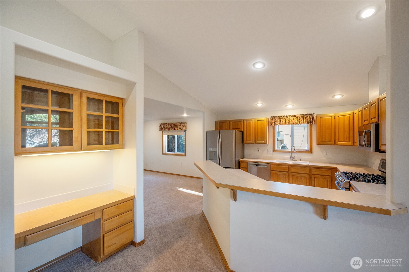 1325 Roma Road Bellingham, WA 98226 - Photo 9 of 36