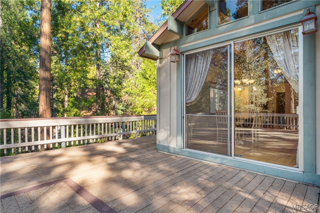 296 Massive Road Lake Arrowhead, CA 92352 - Photo 31 of 43 a view of backyard with green space