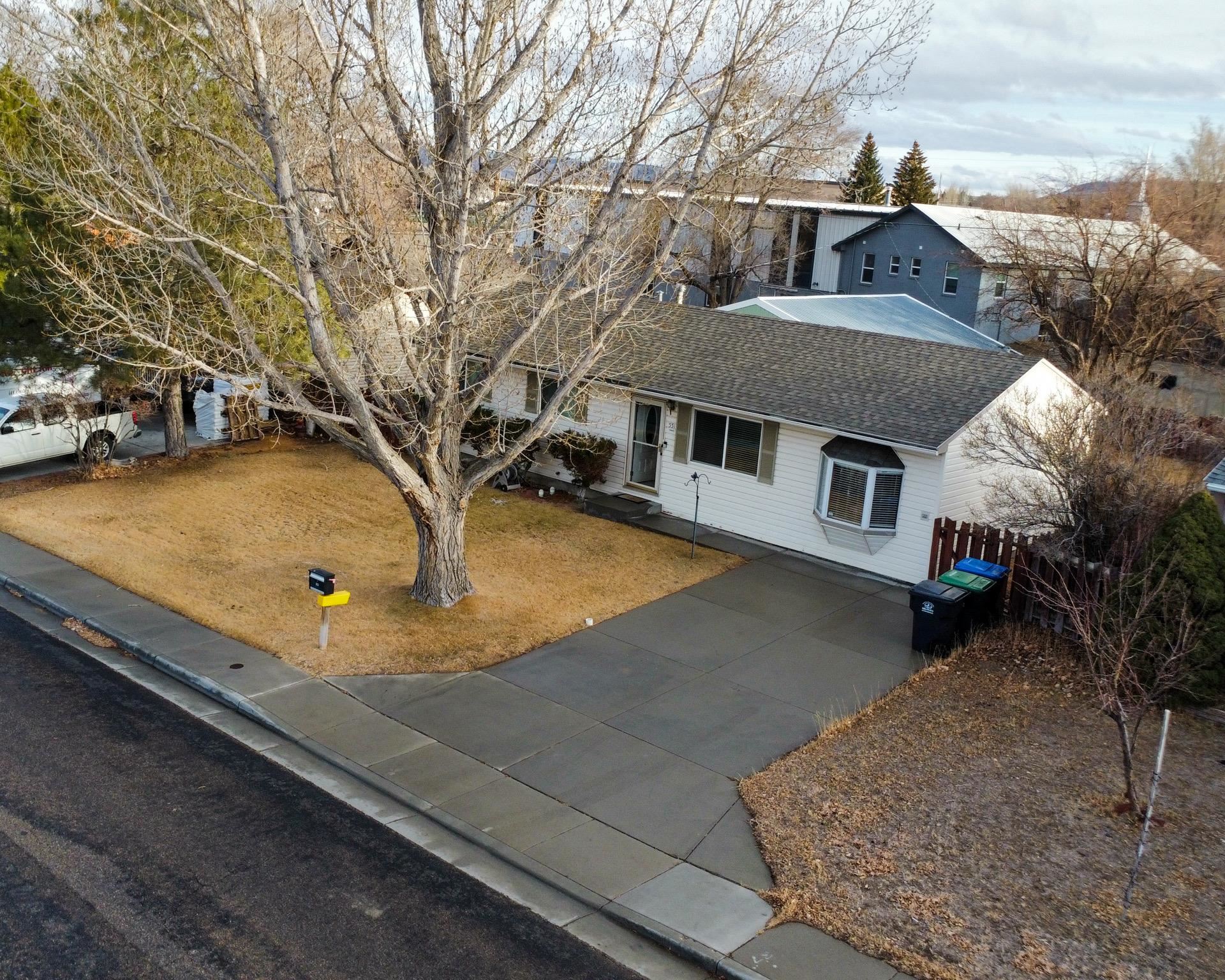 551 Logan Street Green River, WY 82935 - Photo 3 of 39