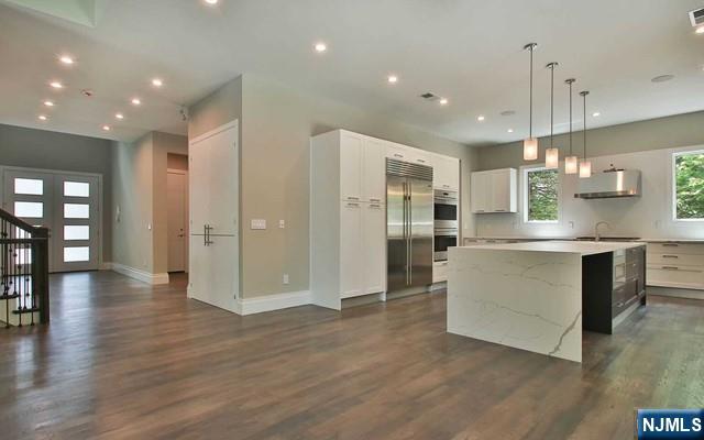 97 George Street Tenafly, NJ 07670 - Photo 10 of 25