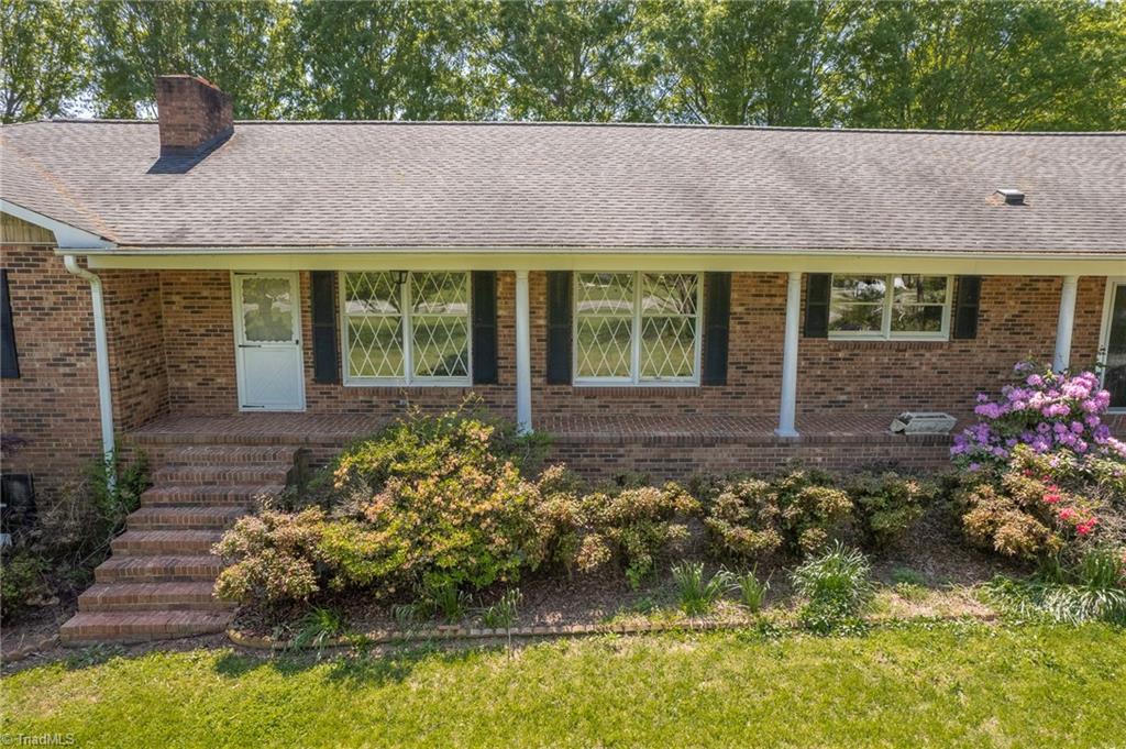 189 Enterprise Road Lexington, NC 27295 - Photo 4 of 50 Gallery Image 4