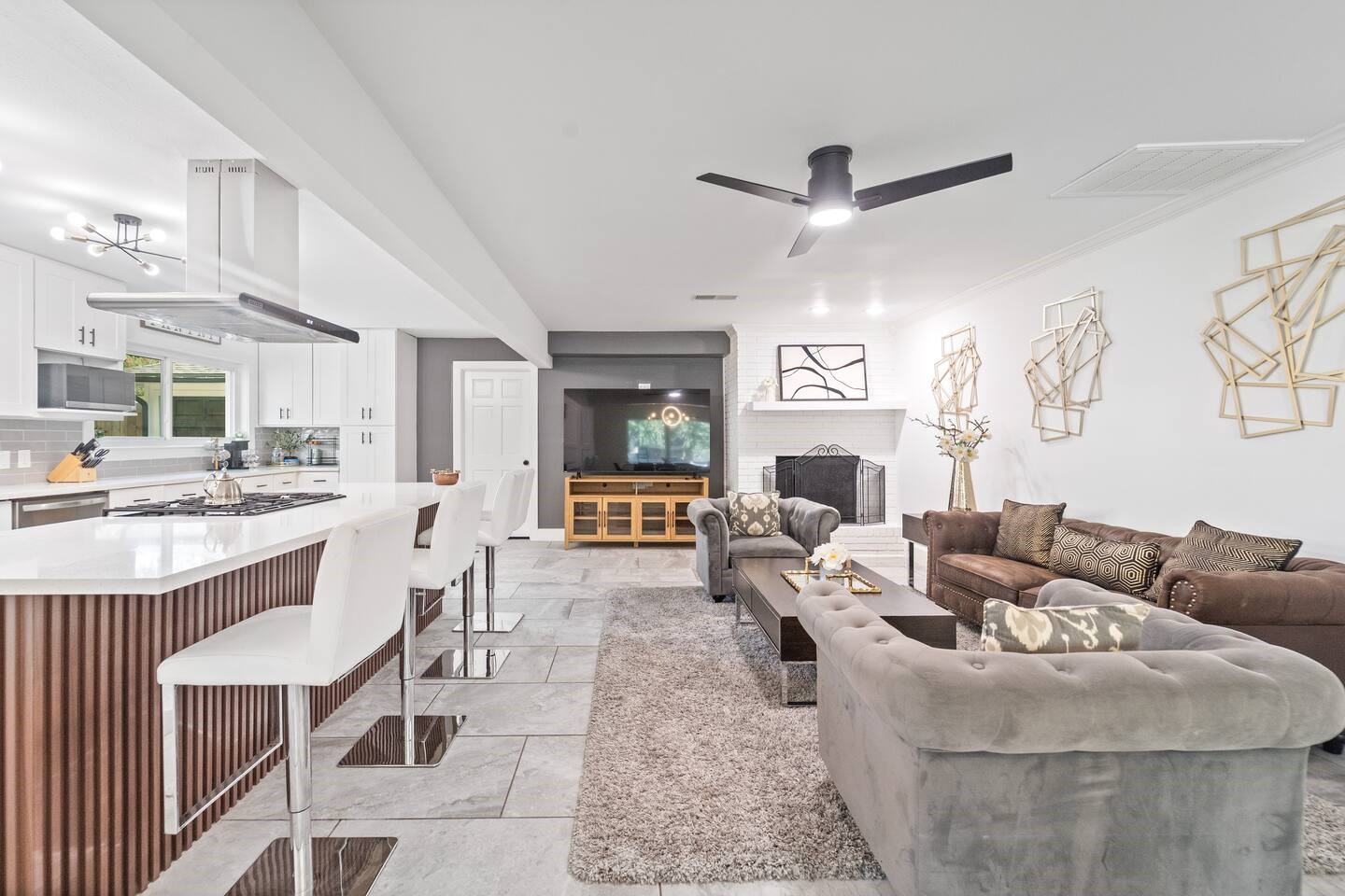 1206 Timber Lane Friendswood, TX 77546 - Photo 10 of 19 a living room with furniture and a fireplace