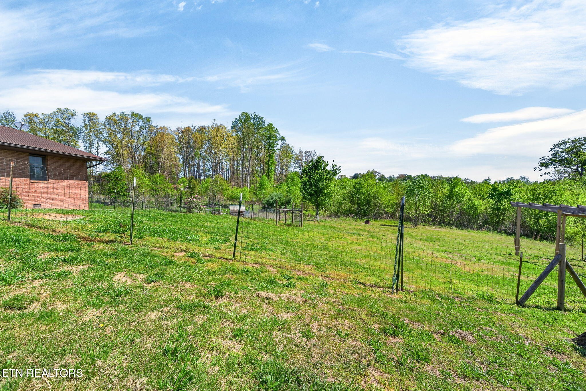 935 Brewer Road Crossville, TN 38572 - Photo 9 of 51