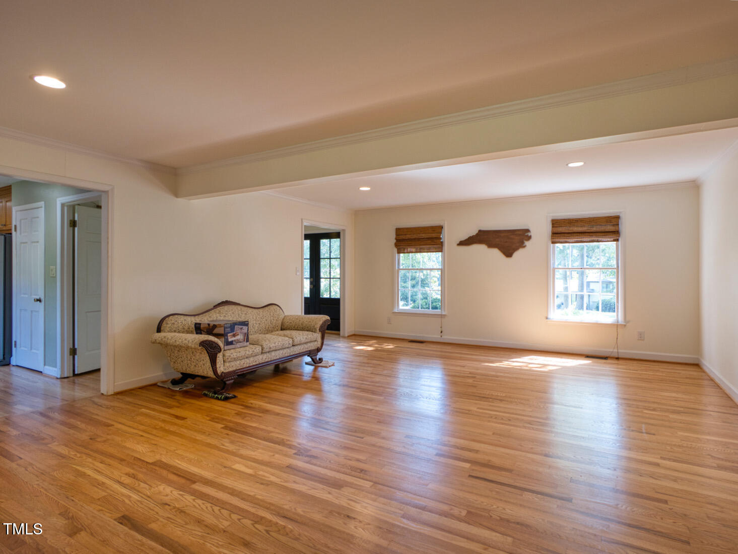 5017 Sandlewood Drive Raleigh, NC 27609 - Photo 8 of 30 Living Rm 2