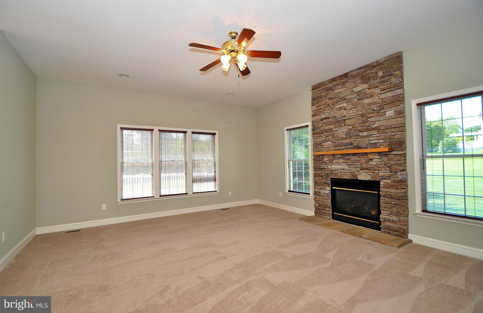 2221 Deer Park Road Finksburg, MD 21048 - Photo 15 of 29 Family Room
