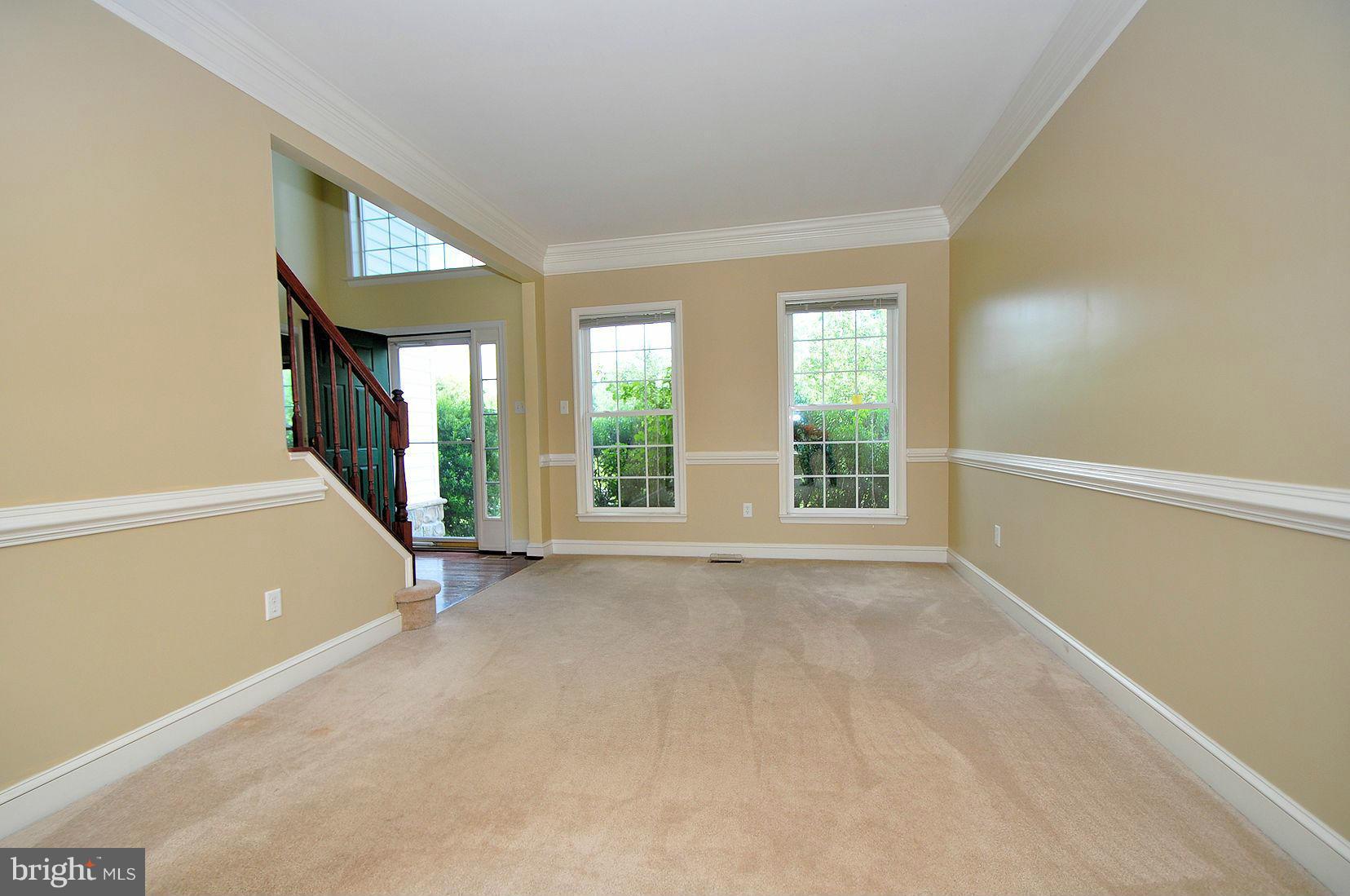 2221 Deer Park Road Finksburg, MD 21048 - Photo 9 of 29 Living Room