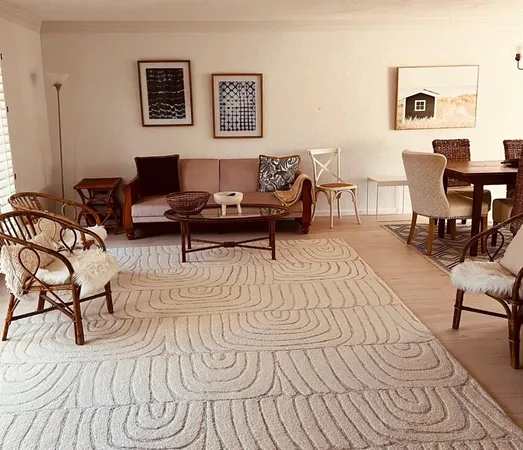 $6,000 | 2908 Captiva Drive, Sarasota, FL 34231