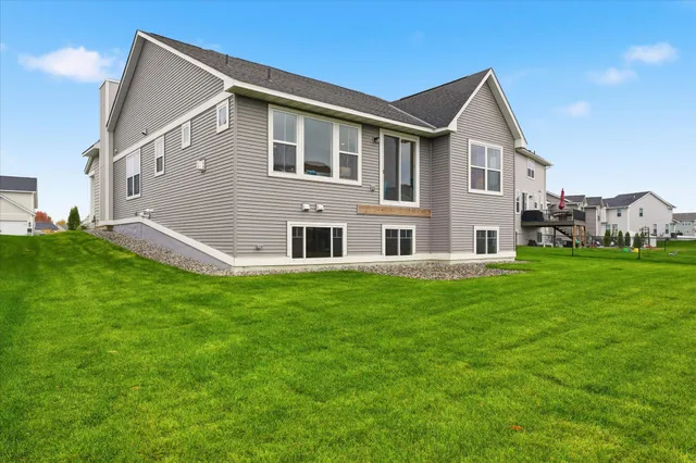 $535,000 | 1580 Philipp Way, Shakopee, MN 55379