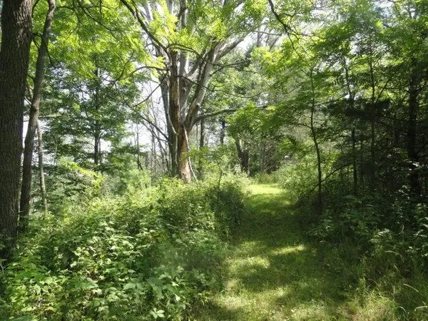 $39,900 | 66 Glacier Lake, Oxford, WI 53952