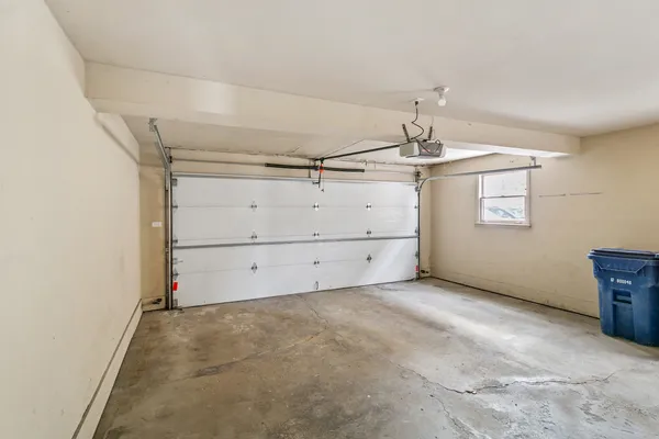 $424,700 | 9204 South Kedvale Avenue, Oak Lawn, IL 60453