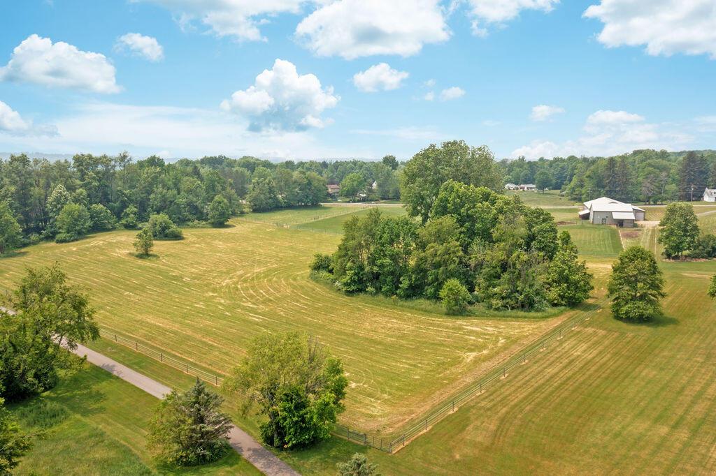 1707 Lexington Ontario Road Mansfield, OH 44904 - Photo 78 of 81 1707LexingtonOntarioRoadExt_Hommati102(1