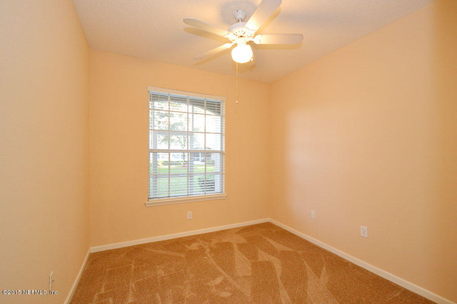 10550 Baymeadows Road, Unit 404 Jacksonville, FL 32256 - Photo 21 of 31 Bedroom 3, View 1