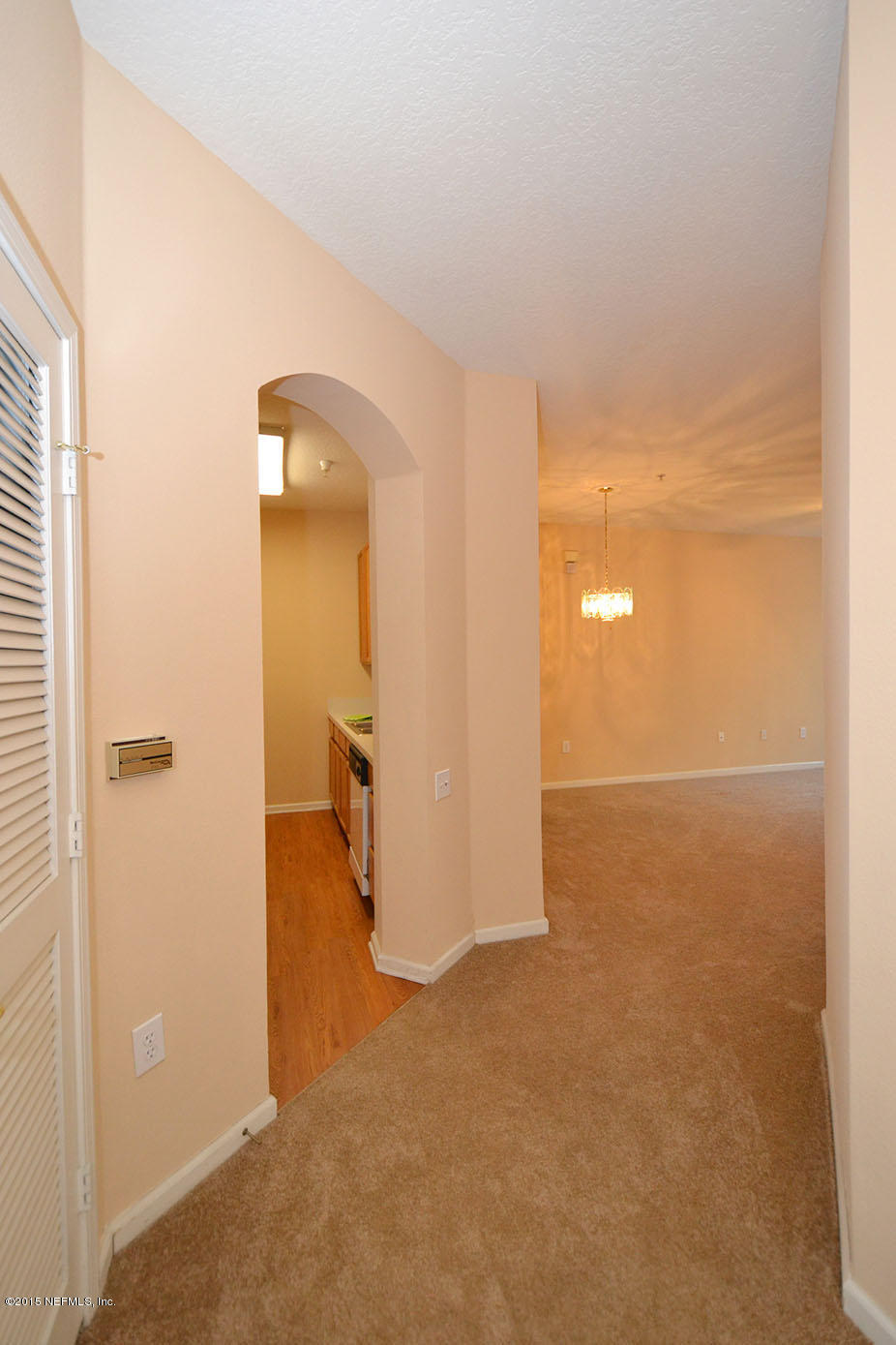 10550 Baymeadows Road, Unit 404 Jacksonville, FL 32256 - Photo 7 of 31 From Foyer to Kitchen & Dining Area