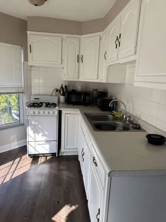 $340,000 | 221 North Hickory Street, Joliet, IL 60435