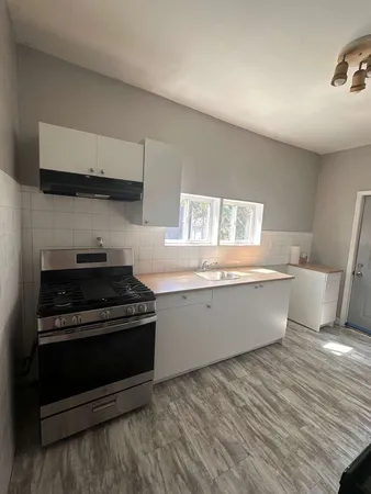 $340,000 | 221 North Hickory Street, Joliet, IL 60435