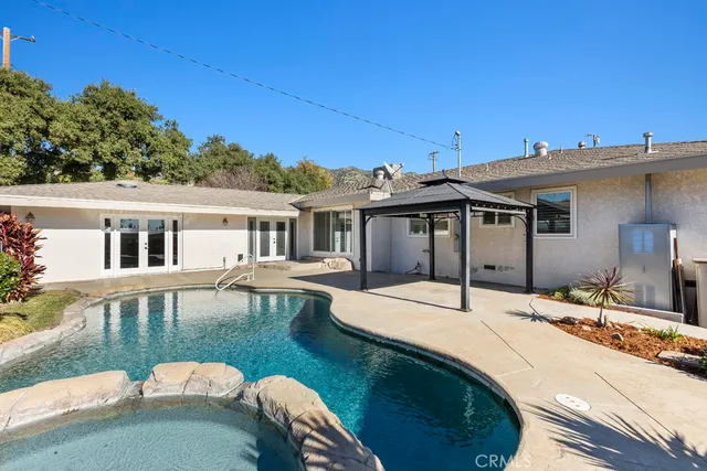 $1,112,000 | 105 Country Club Court, Glendora, CA 91741
