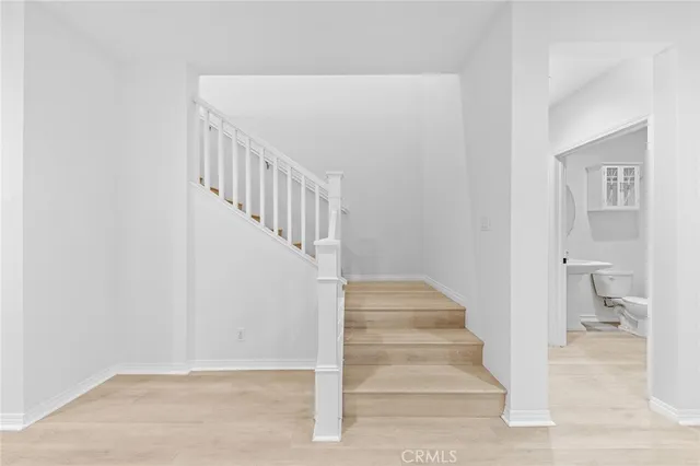 $1,550,000 | 75 Henson, Irvine, CA 92620