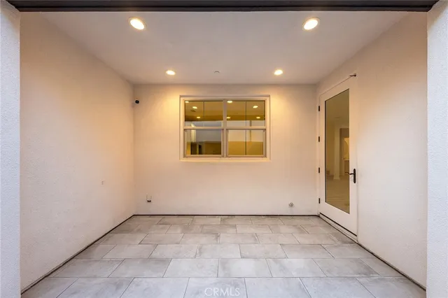 $1,550,000 | 75 Henson, Irvine, CA 92620