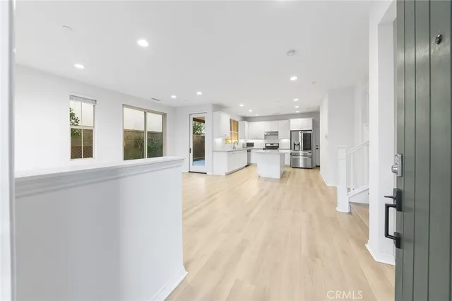 $1,550,000 | 75 Henson, Irvine, CA 92620