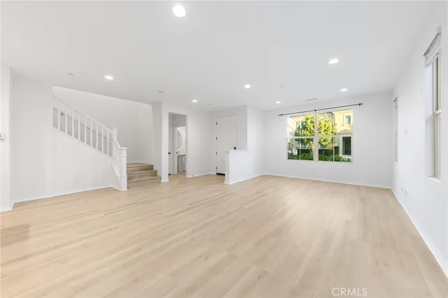 $1,550,000 | 75 Henson, Irvine, CA 92620