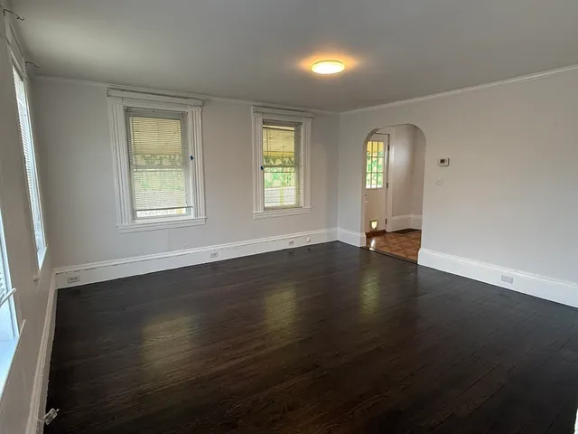 $2,700 | 159 Crescent Street, Unit 2, Quincy, MA 02169