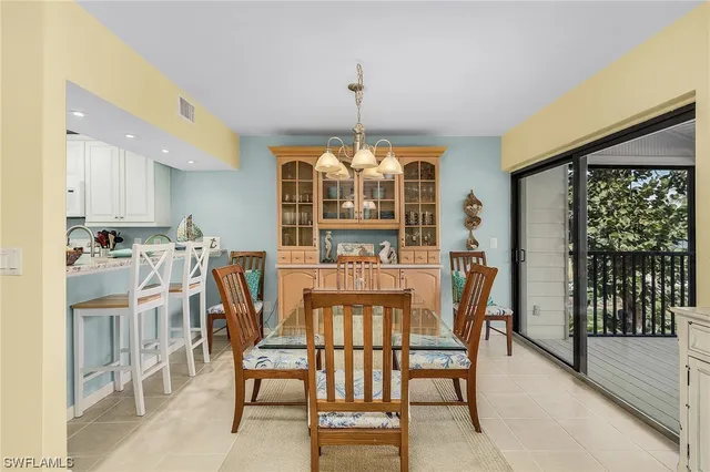 $380,000 | 16751 Bocilla Palms Drive, Unit 9, Bokeelia, FL 33922