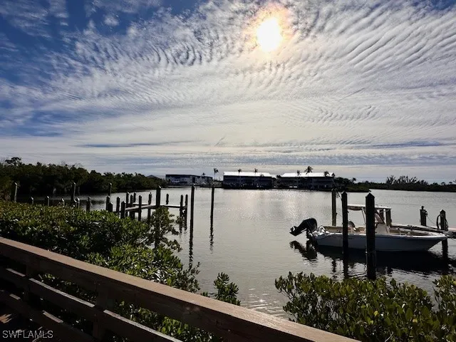 $380,000 | 16751 Bocilla Palms Drive, Unit 9, Bokeelia, FL 33922