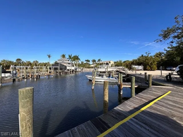 $380,000 | 16751 Bocilla Palms Drive, Unit 9, Bokeelia, FL 33922