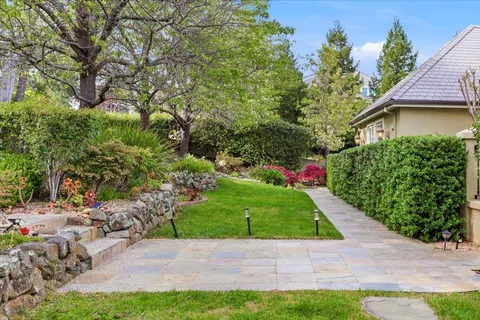 $7,998,000 | 1215 Tournament Drive, Hillsborough, CA 94010
